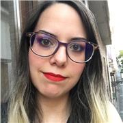 Doy clases de historia del arte así como de historia y geografía